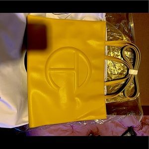 BRAND NEW SOLD OUT TEFLAR LARGE BAG 💛💛💛